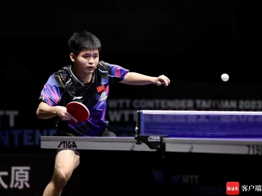 显得较为被 显得较为被