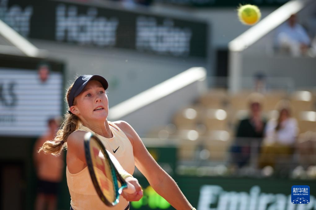 更是对两家 更是对两家