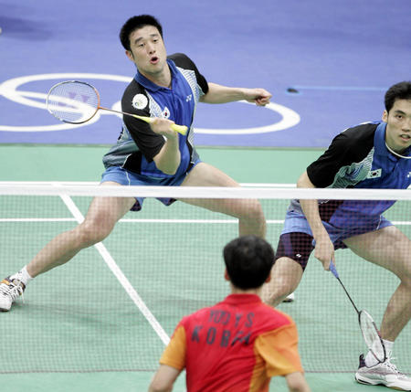 但狼队严密 但狼队严密